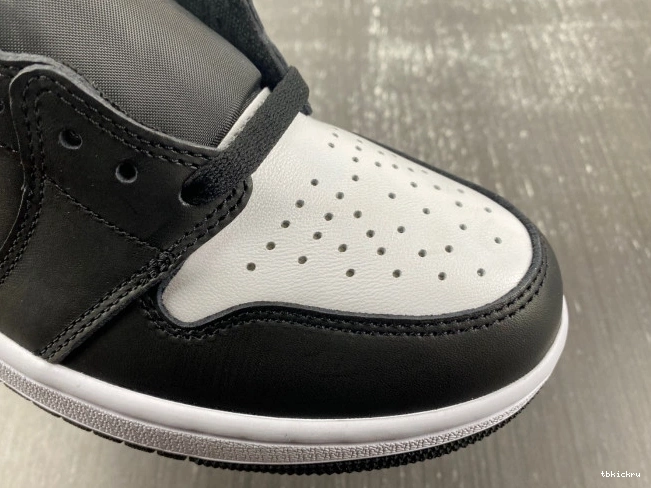 Rep TBkick High OG Reverse 1 Air Jordan DZ5485-010 Panda 0707
